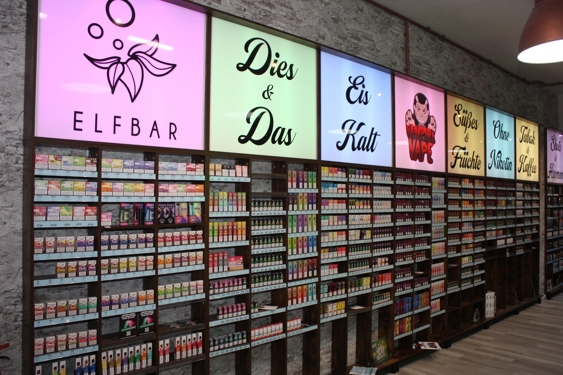 vape erklärt Vape Station E-Zigaretten Shop Köln - 25 Bewertungen - Köln Mülheim -  Frankfurter Str main image 0